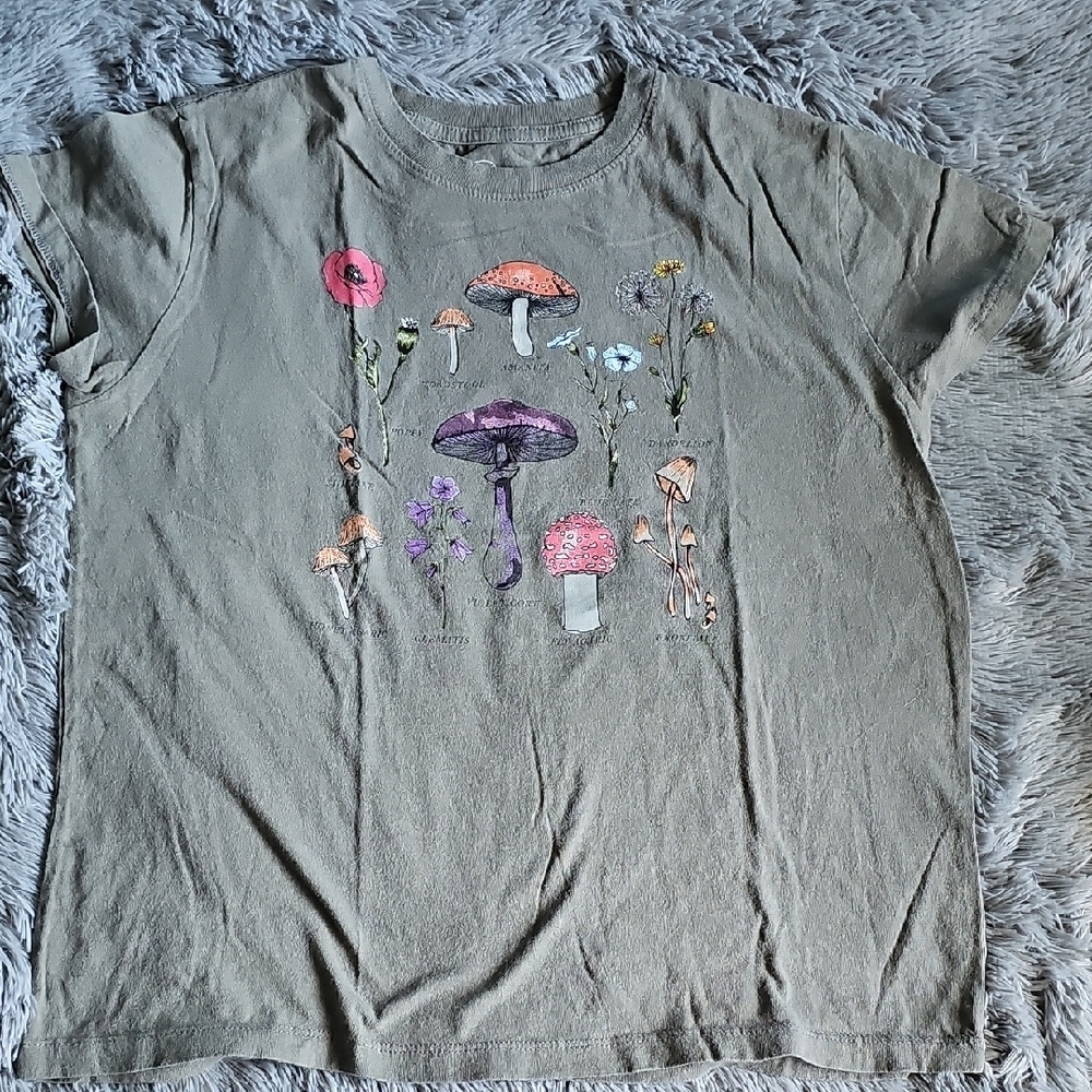 Target Women's Short Sleeve Tees - Multicolor Pack - Picture 4 of 12